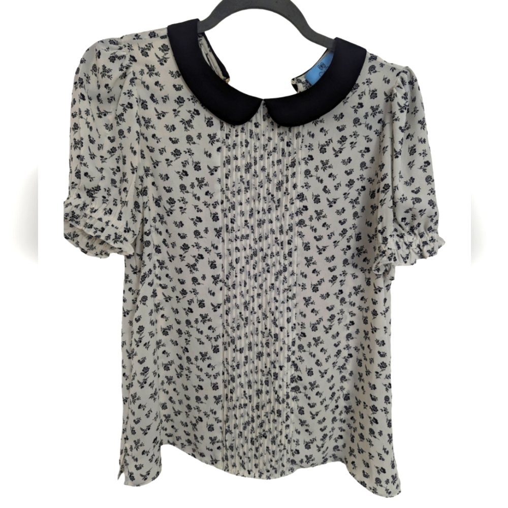 Black and white floral sheer Peter Pan collar blouse short sleeve